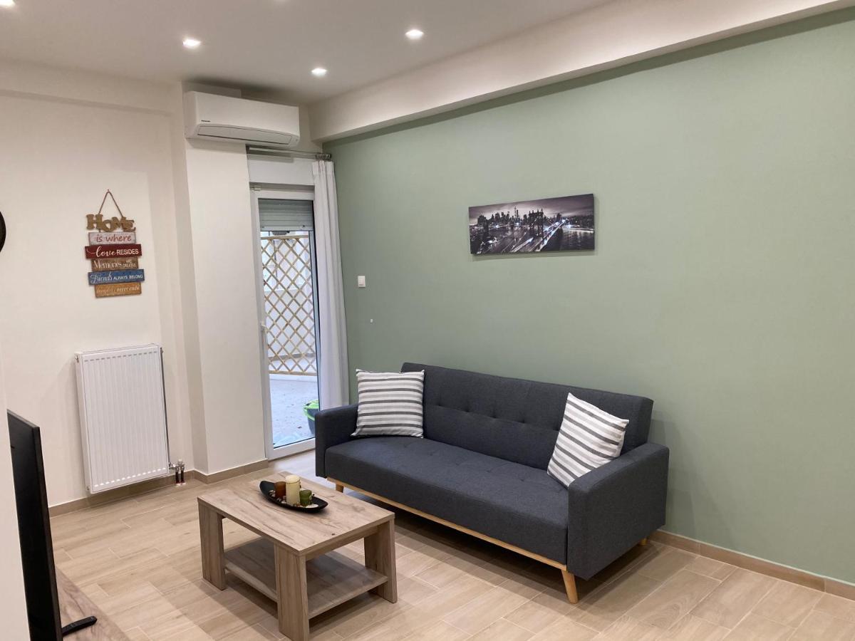 Great Alexander Street, Larisa Apartment Exterior photo